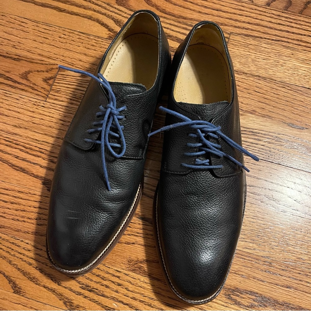 COLE HAAN dress shoes